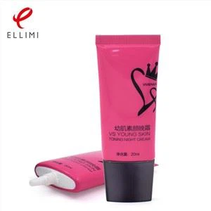 Kosmeettinen soikea putki